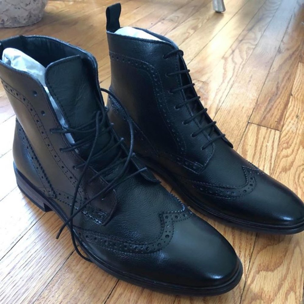 BRAND NEW Mens' Black Leather Brogue Boots 9 W